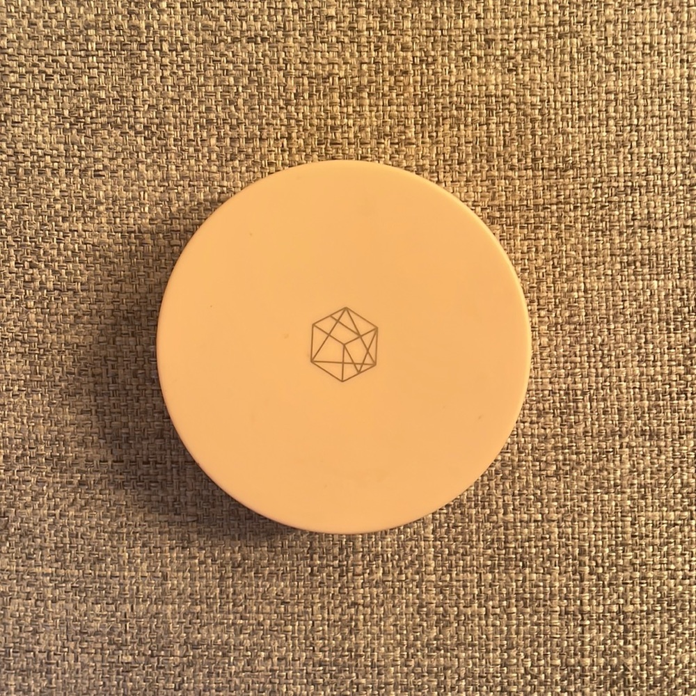 EM Cosmetics Heaven’s Glow Blush in Magic Hour